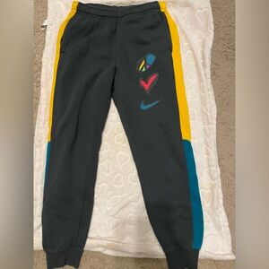 Nike Peace Love Swoosh sweats